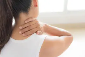 top-3-myths-facts-about-neck-pain